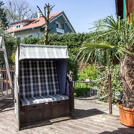 Hotel Am See Тутцинг Екстериор снимка