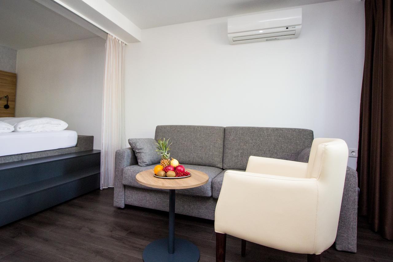 Hotel Am See Тутцинг Екстериор снимка